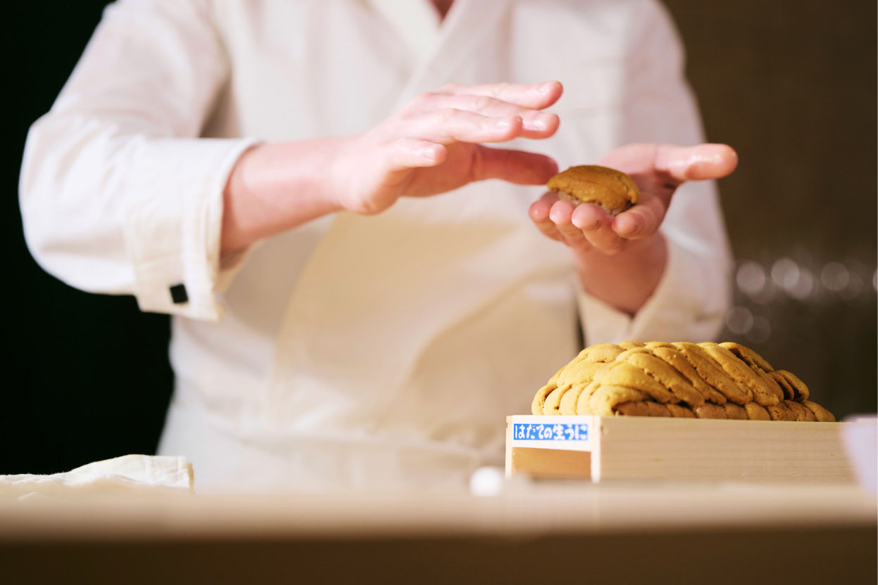 HADATE  RAW UNI FROM HOKKAIDO JAPAN